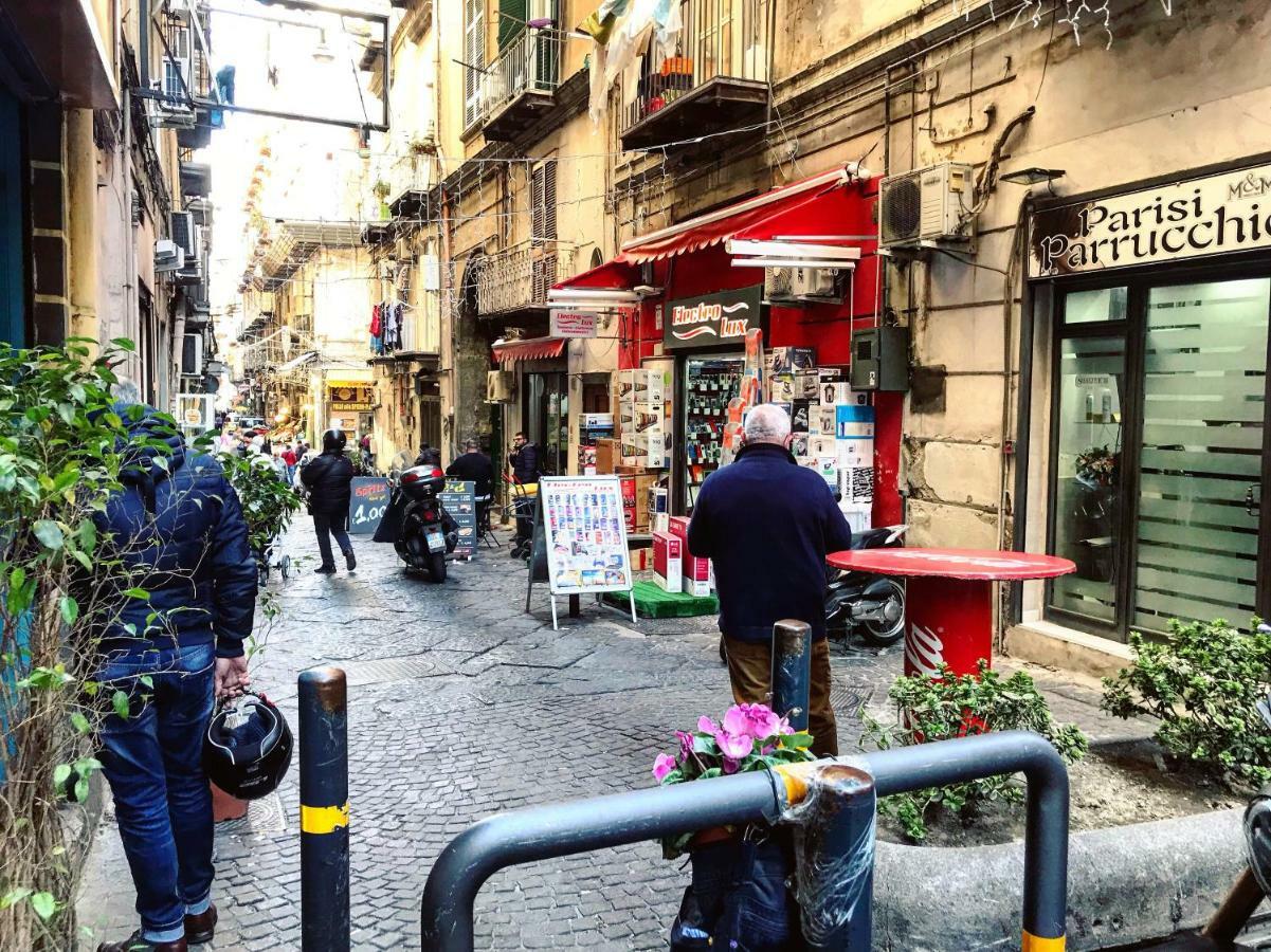 Casa G&G Pignasecca 2 Nel Cuore Di Napoli Eksteriør billede